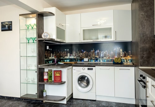 2-Bedroom Apartment in Prime Varna Location 10 Flat Manager Booking