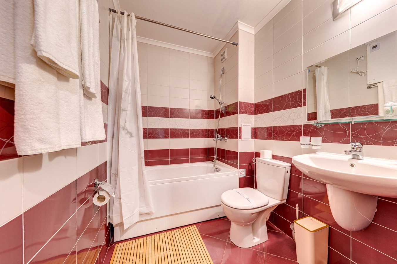 PAMPORO Yanica Grand Monastery 5A10, 1BD · Ski Slope Getaway at Grand Monastery 15 Flat Manager Booking