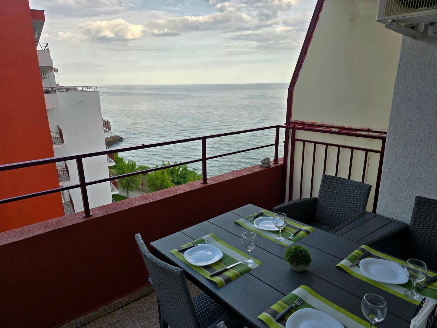 The Sea Balcony - 1BD Apartment by Flat Manager 15 Flat Manager Booking