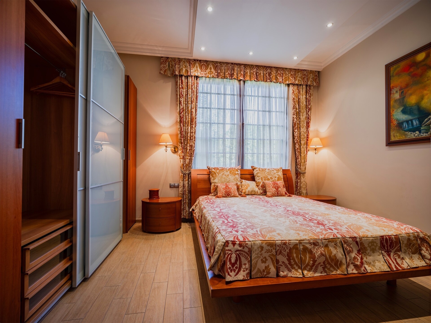 Luxury Villa with Pool- 4 Bedrooms in BlackSeaRama 18 Flat Manager Booking