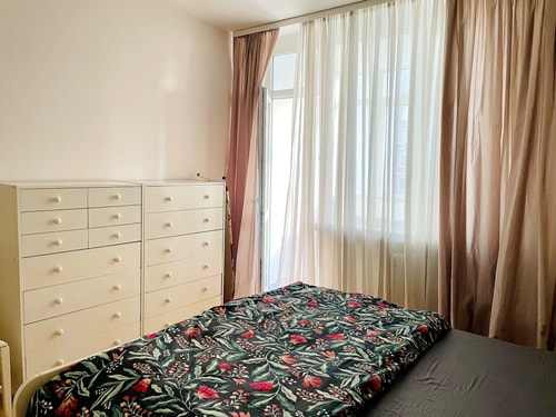 Spacious 2-BRD Flat by the Mall 18 Flat Manager Booking
