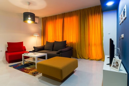 Pop your C-O-L-O-R-S - Funky and Modern 1BDR. Apt. 9 Flat Manager Booking