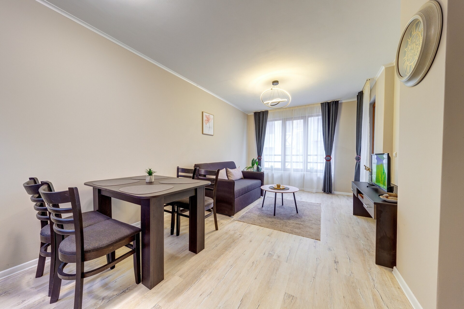 Dream View 1BD | Quick Slope Access 7 Flat Manager Booking