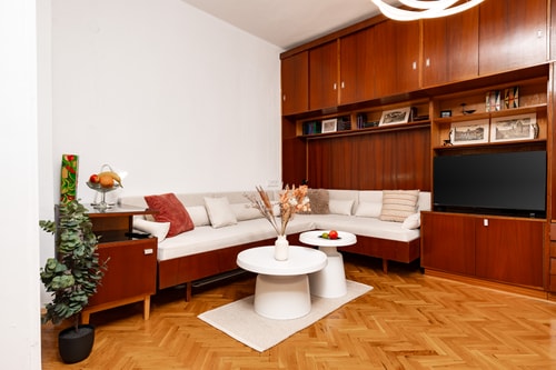 PLOVDIV Tetida P.D.Petkov 2BD · Spacious 2BD Apartment in Central Plovdiv 5 Flat Manager Booking