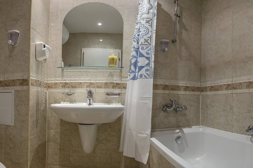 Private Studio in Planet Hotel, Sunny Beach Center 15 Flat Manager Booking