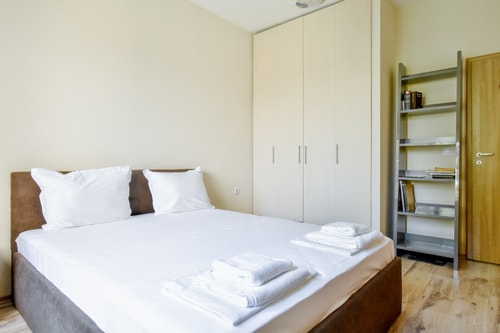 Modern 2BD Flat in Central Sofia + Workspace 2 Flat Manager Booking