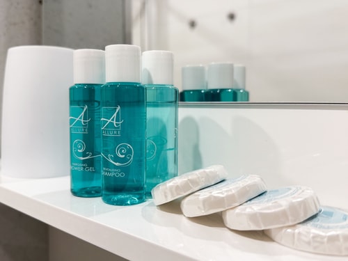 Split-Level City Stay with Balcony 14 Flat Manager Booking