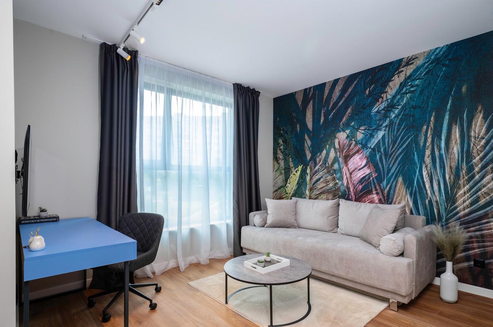 Aviva Living - Floral Studio 7.6 with Free Parking 0 Flat Manager Booking