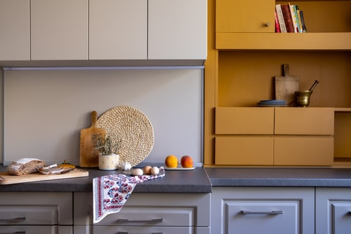 Retro-Chic 1BR Apartment next to Vasil Levski Blvd 6 Flat Manager Booking