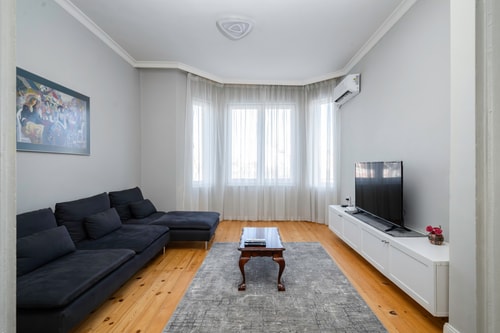 Charming 1BD Apartment Next to Women's Market 4 Flat Manager Booking