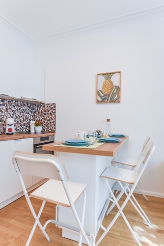 Cosy & renovated 2BD flat near Vitoshka 10 Flat Manager Booking