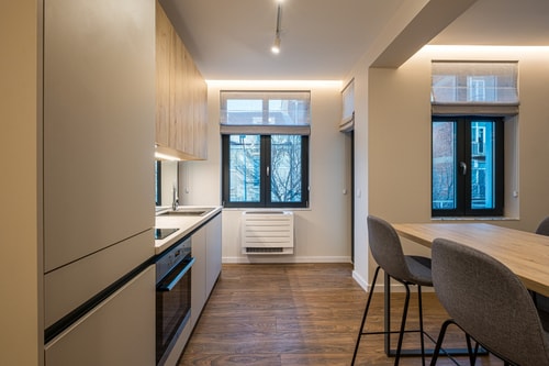 Great Studio 6 Flat Manager Booking