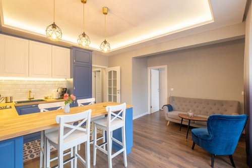 Designer & Cozy 2BD Flat In the city center 5 Flat Manager Booking