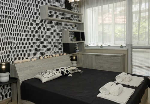 Black & White -1BD Flat in Varna Center 0 Flat Manager Booking