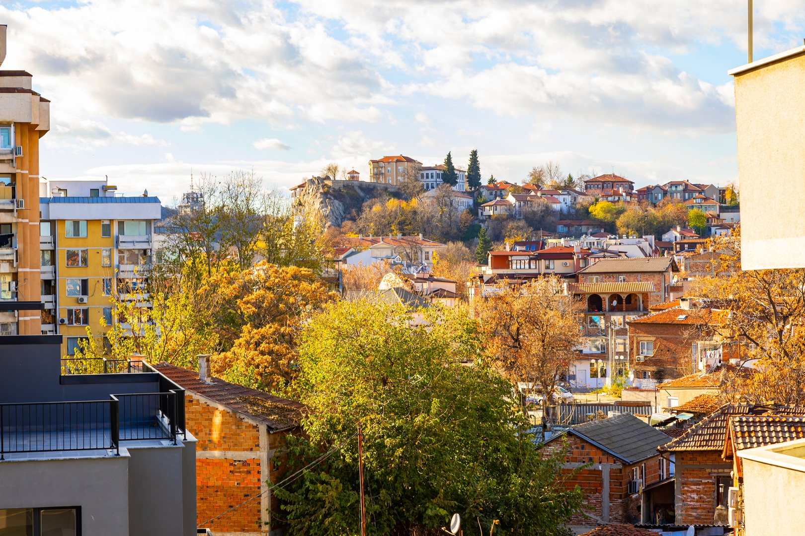 Plovdiv Urban Gem 2BD Apartment 5 Flat Manager Booking