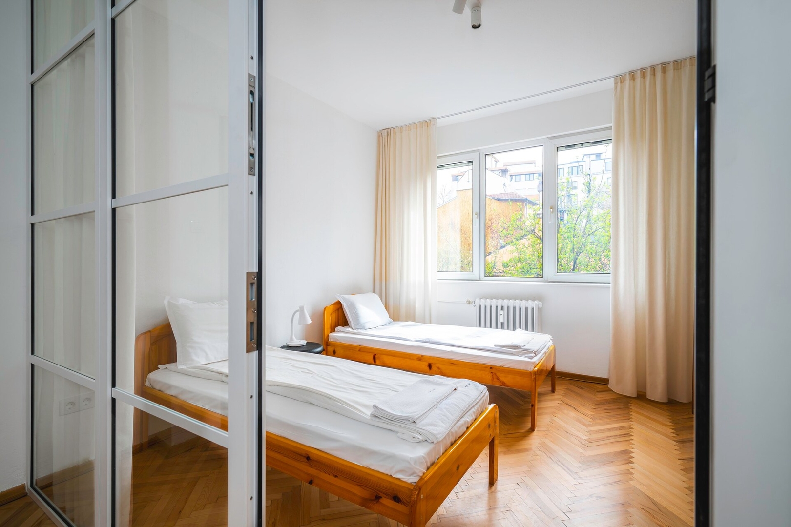 The Vintage Spot - 2BD Flat 20 Flat Manager Booking