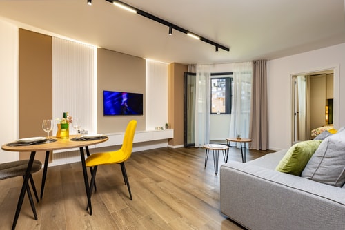 Stylish 1BD with Desk in Karshiaka 3 Flat Manager Booking