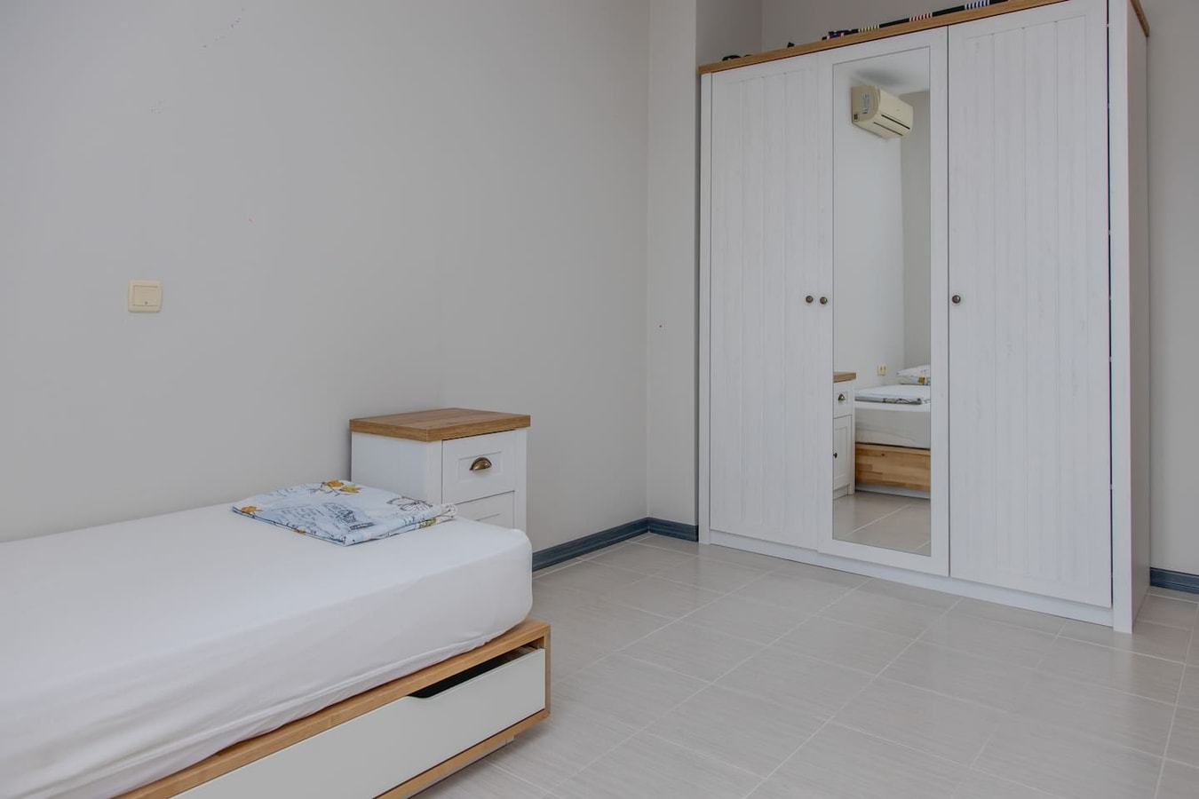 Lovely 3BD flat with PARKING and SEA VIEW 30 Flat Manager Booking