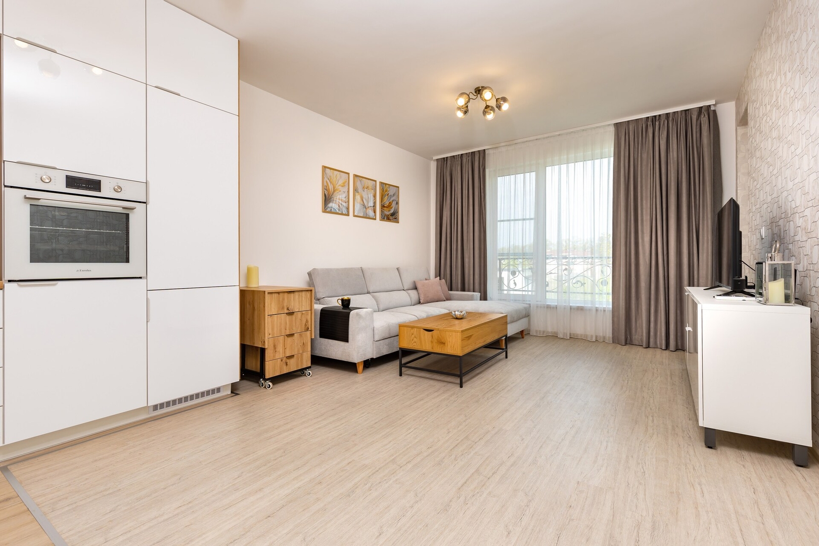 Magnolia Gardens -1BD with Balcony & Parking 8 Flat Manager Booking