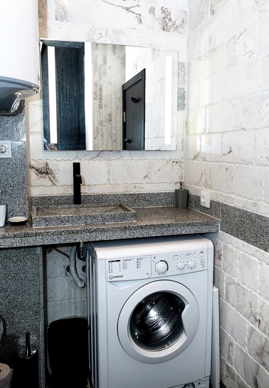 Chic 1BD Flat in St Constantine & Helena Complex 17 Flat Manager Booking