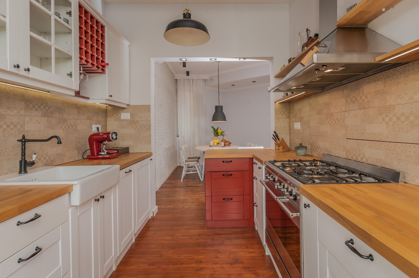 Flamingo Flat /Two-bedroom with Balcony\ 17 Flat Manager Booking