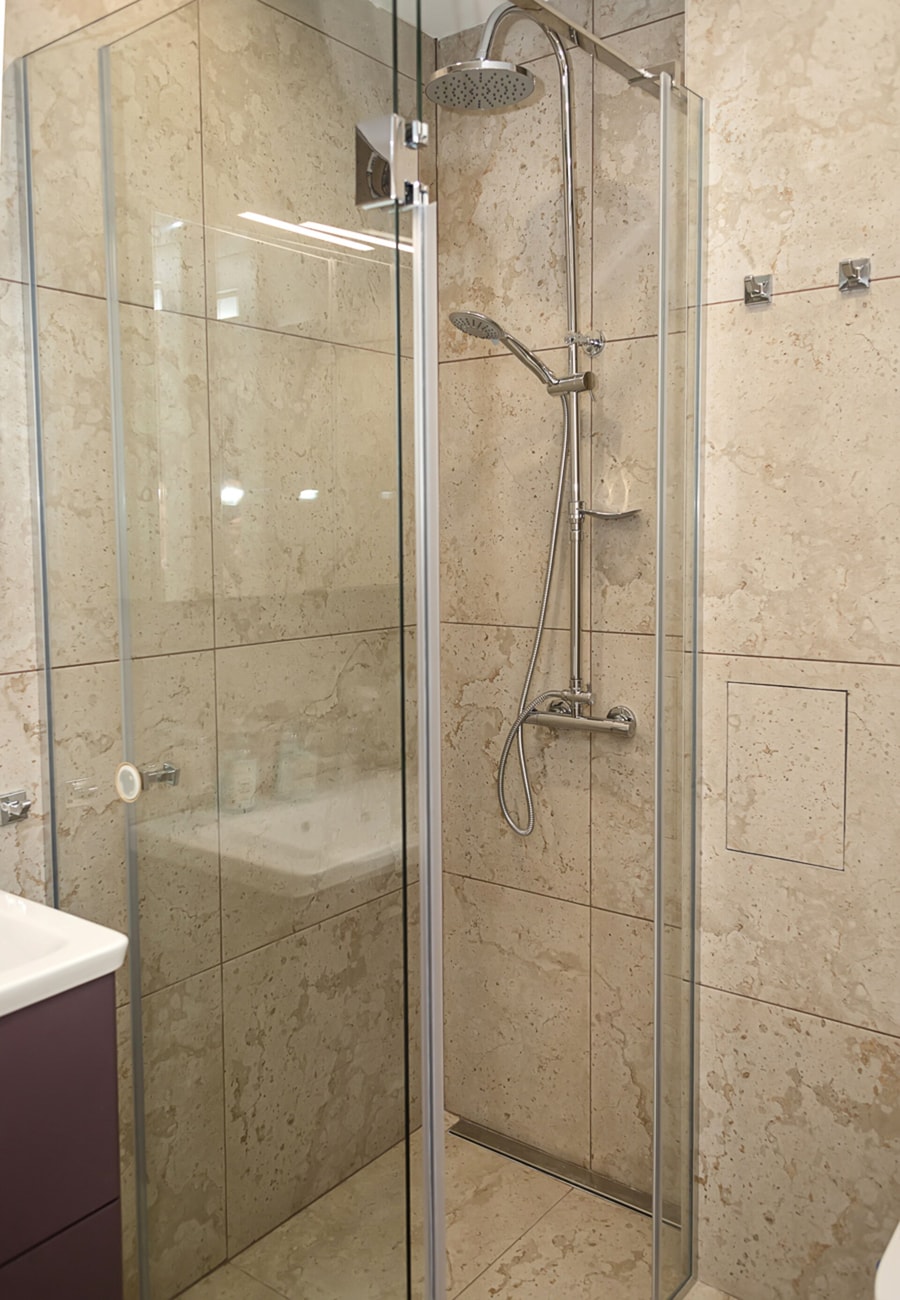 Stylish City Living by the Sea - 2BR Flat in Varna 17 Flat Manager Booking