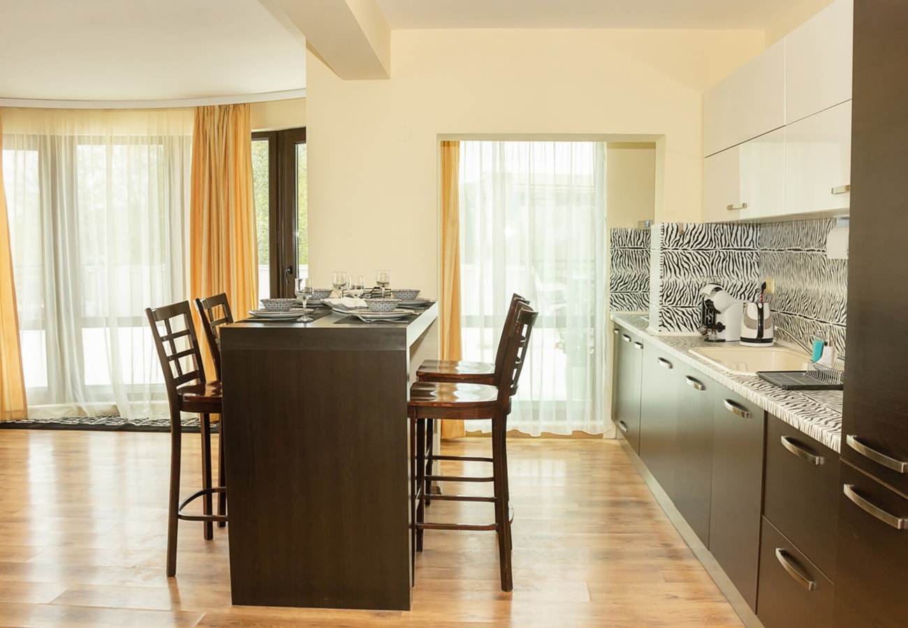 Cozy 1BD Apartment with a Spacious Terrace 2 Flat Manager Booking