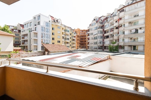 Pop your C-O-L-O-R-S - Funky and Modern 1BDR. Apt. 24 Flat Manager Booking