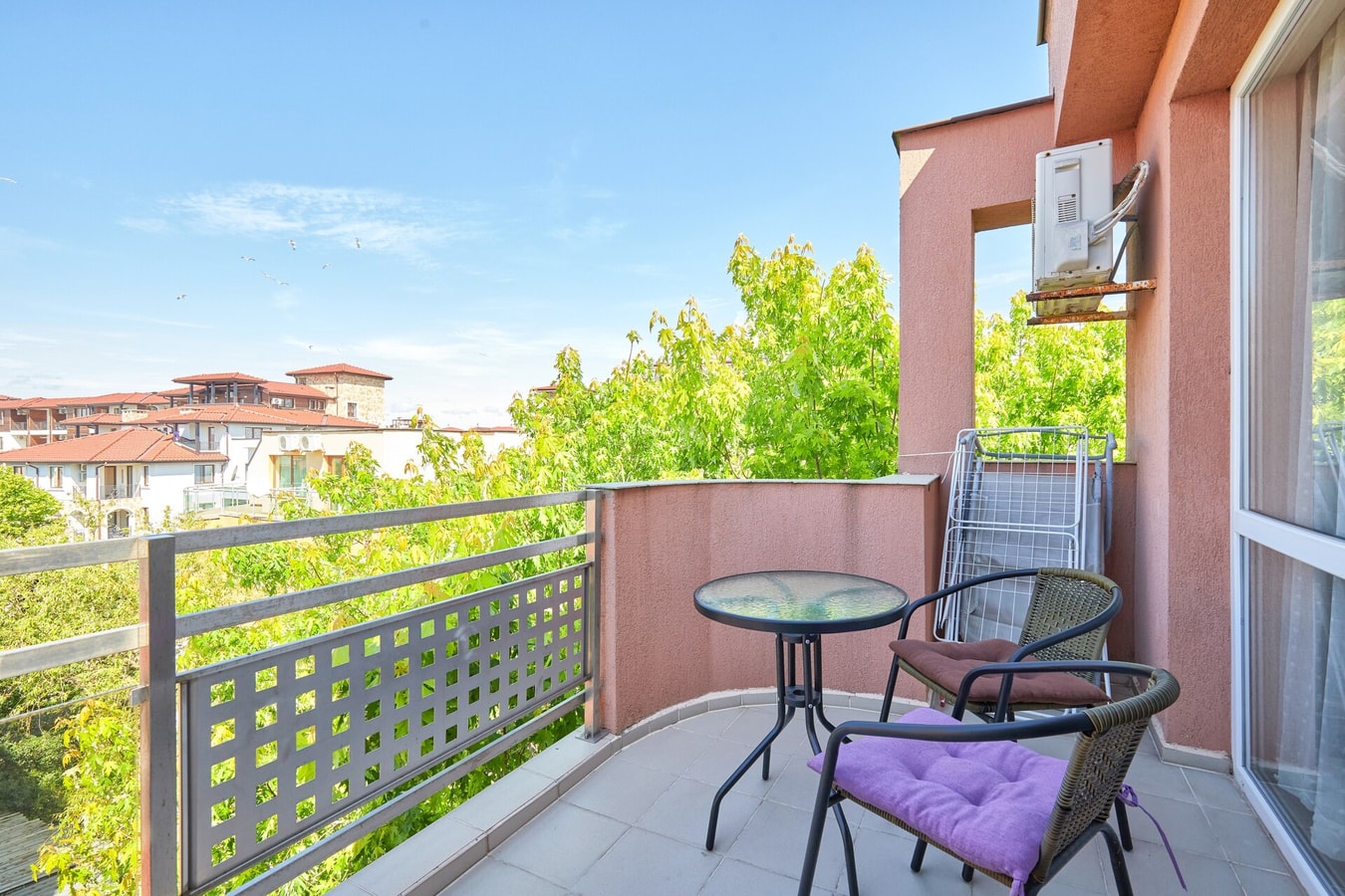 Charming 1-Bedroom Apartment in Ravda 14 Flat Manager Booking