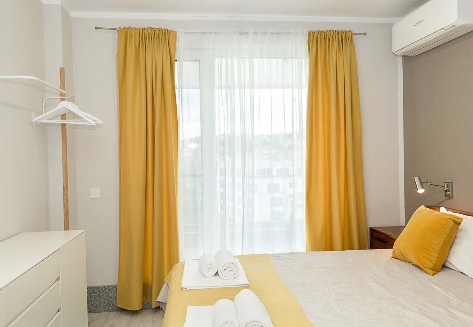 Chic 1BD Flat in St Constantine & Helena Complex 13 Flat Manager Booking