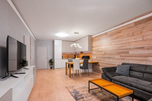 Urban Elegance at Its Finest Stylish 1-BD Flat 6 Flat Manager Booking