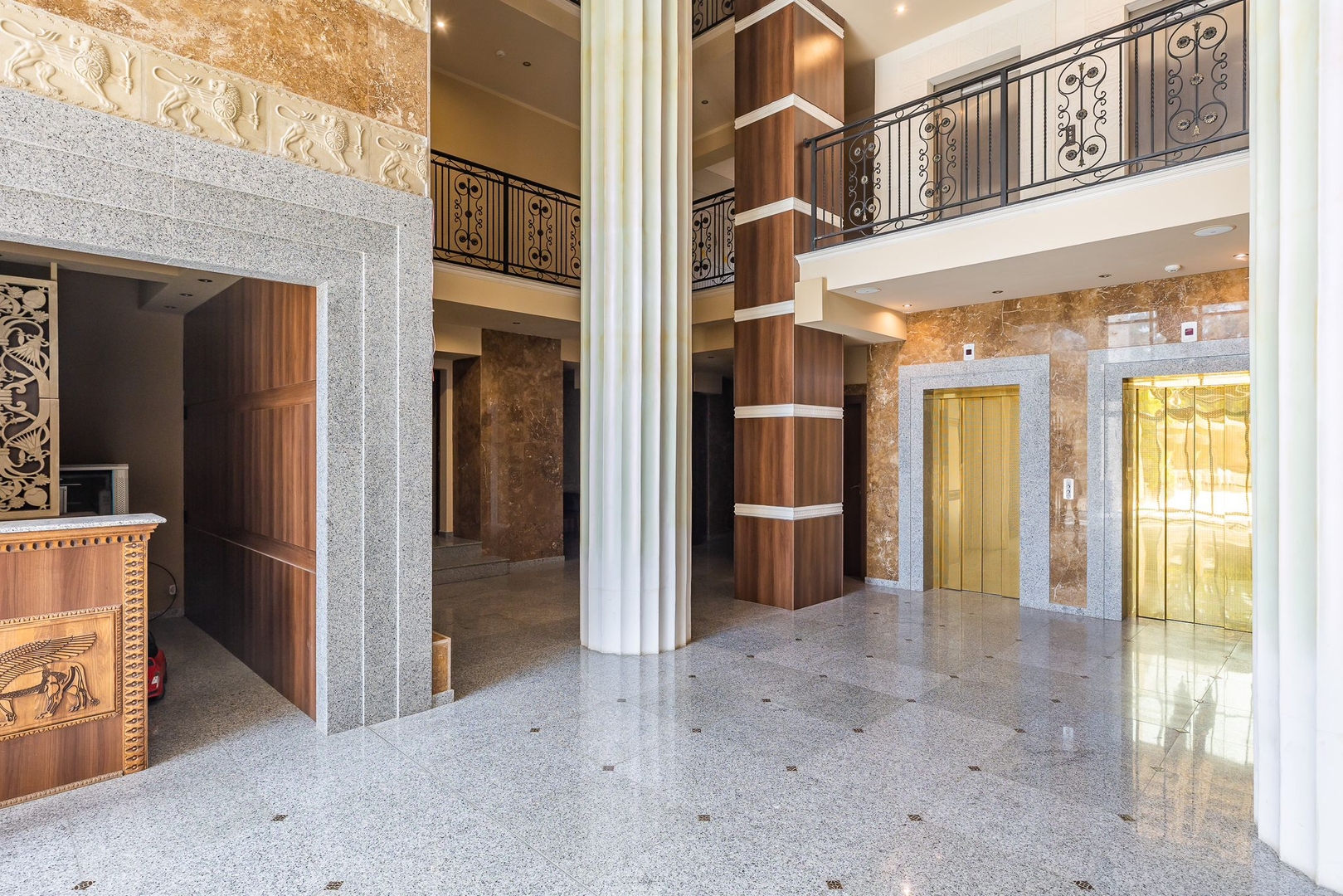 Elegant Apartment with Balcony in Argisht Palace 27 Flat Manager Booking