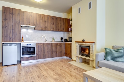 Cosy 1BD Apt w/ Free Parking and Balcony 7 Flat Manager Booking