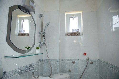 Villa Beni ~ 4-Bedroom Private House 40 Flat Manager Booking