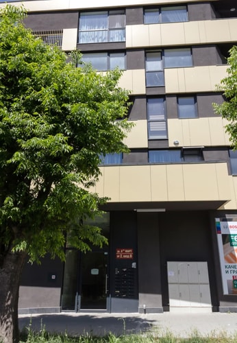 ~Sunny Blue ~ One-Bedroom Flat with Balcony 26 Flat Manager Booking
