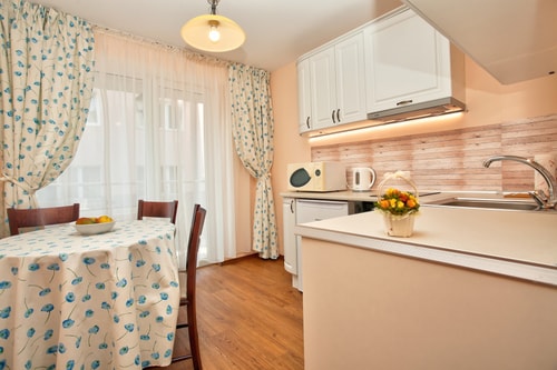 Maria Pop Bogomil 1B · ❀ Aurora-an oasis in vibrant downtown! ❀ A/C, lift 5 Flat Manager Booking