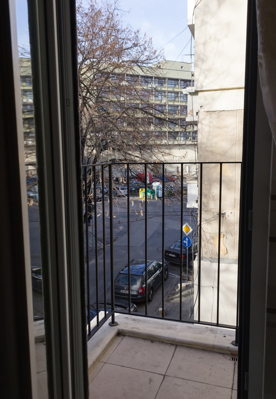 ACRYLIC & PASTEL Apartments 14 Flat Manager Booking