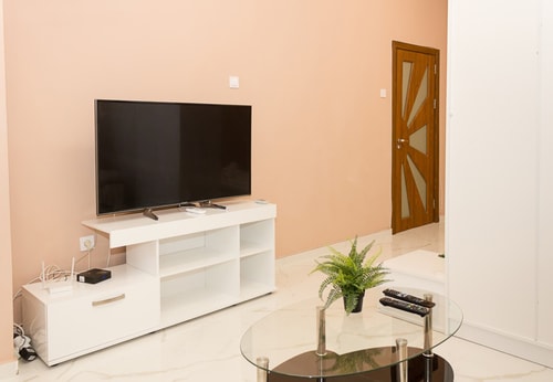 Comfy 1-Bedroom Apartment in Chayka Neighbourhood 9 Flat Manager Booking