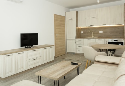 Azur Delux ~ 1BD Flat with Parking & Pool 12 Flat Manager Booking
