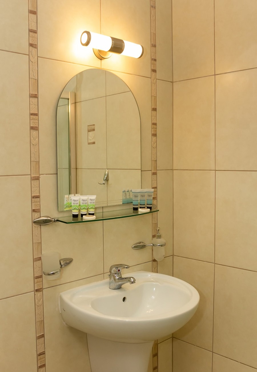Cozy 1BD Apartment with a Spacious Terrace 30 Flat Manager Booking