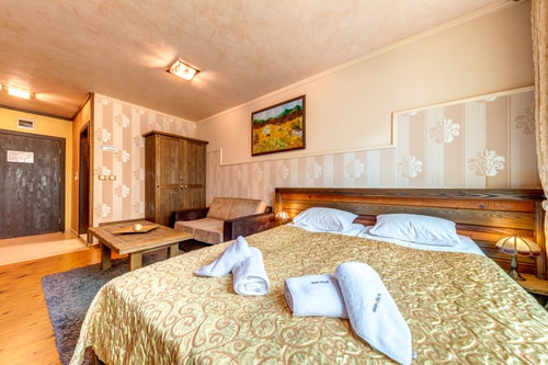 Cozy and Stylish Studio in Forest Glade 6 Flat Manager Booking