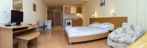 Studio with a balcony near the centre 4 Flat Manager Booking