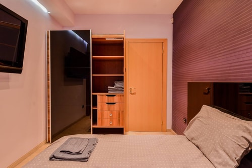Extravaganzzo - Super Central One Bedroom Modern 19 Flat Manager Booking