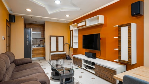 Valeri Pirotska 1BD · Central 1BD Apartment Next to Women's Market 4 Flat Manager Booking