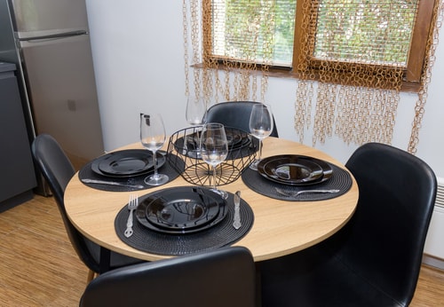 Modern Comfort in Central Varna with WorkSpace 5 Flat Manager Booking