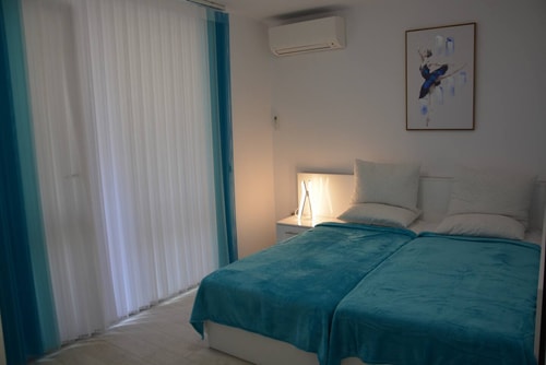Unbeatable Location: New Lux Apartment Varna beach 41 Flat Manager Booking