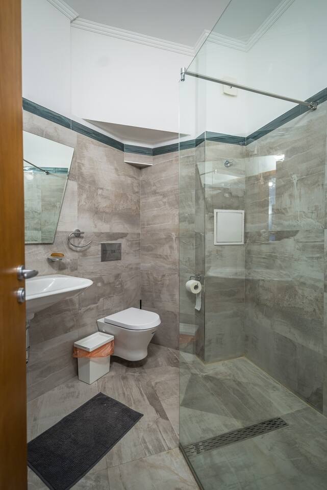 5th Avenue Sofia | 2BDR, 2BTHR 24 Flat Manager Booking