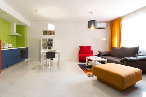 Pop your C-O-L-O-R-S - Funky and Modern 1BDR. Apt. 6 Flat Manager Booking