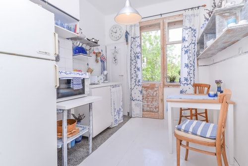 Ivana Grafa 1BD · Shik & Chic One Bedroom Central Apartment 9 Flat Manager Booking