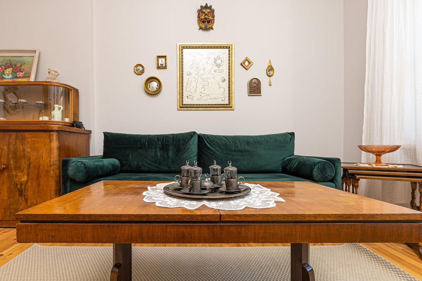 The Old Town Vintage 2-Bedroom Jewel 7 Flat Manager Booking